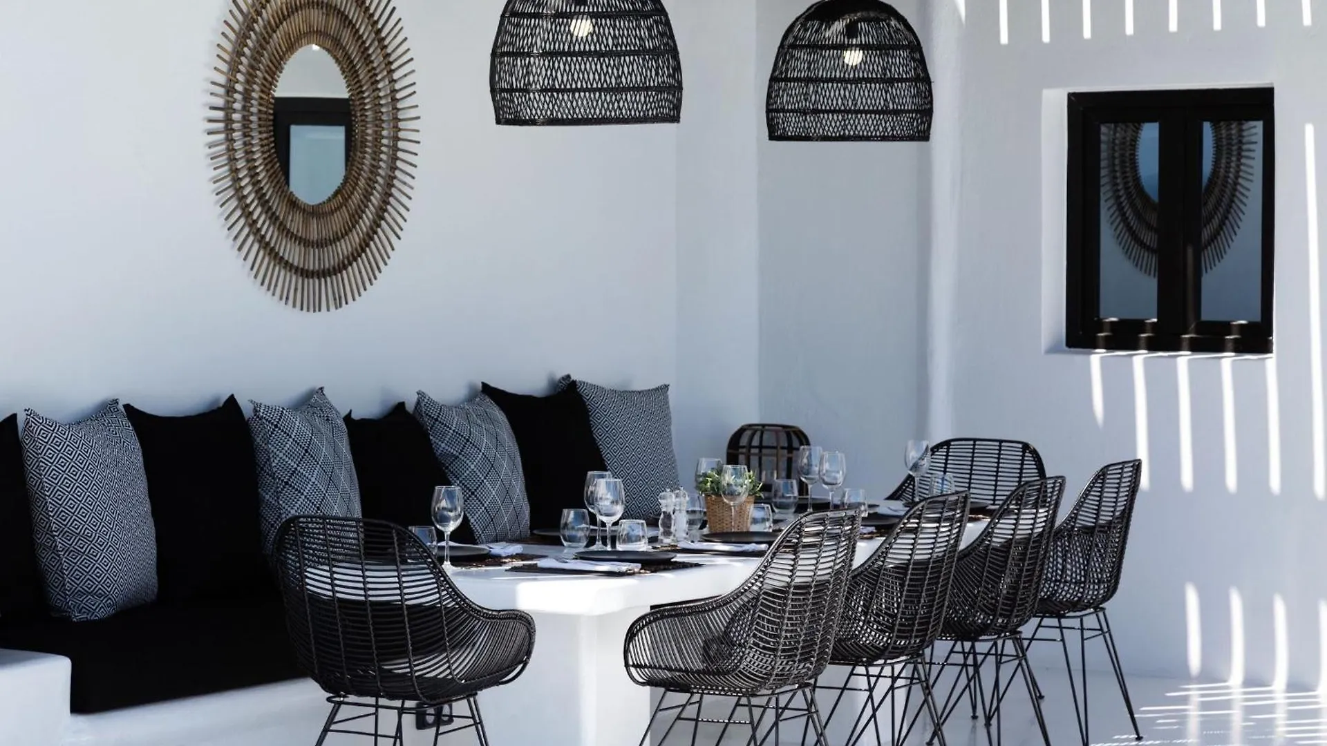 Exquisite Mykonos Villa Villa Hephaestus I 5 Bedroom Infinity Pool Outdoor Jacuzzi Psarou Psarou  Psarou (Mykonos)