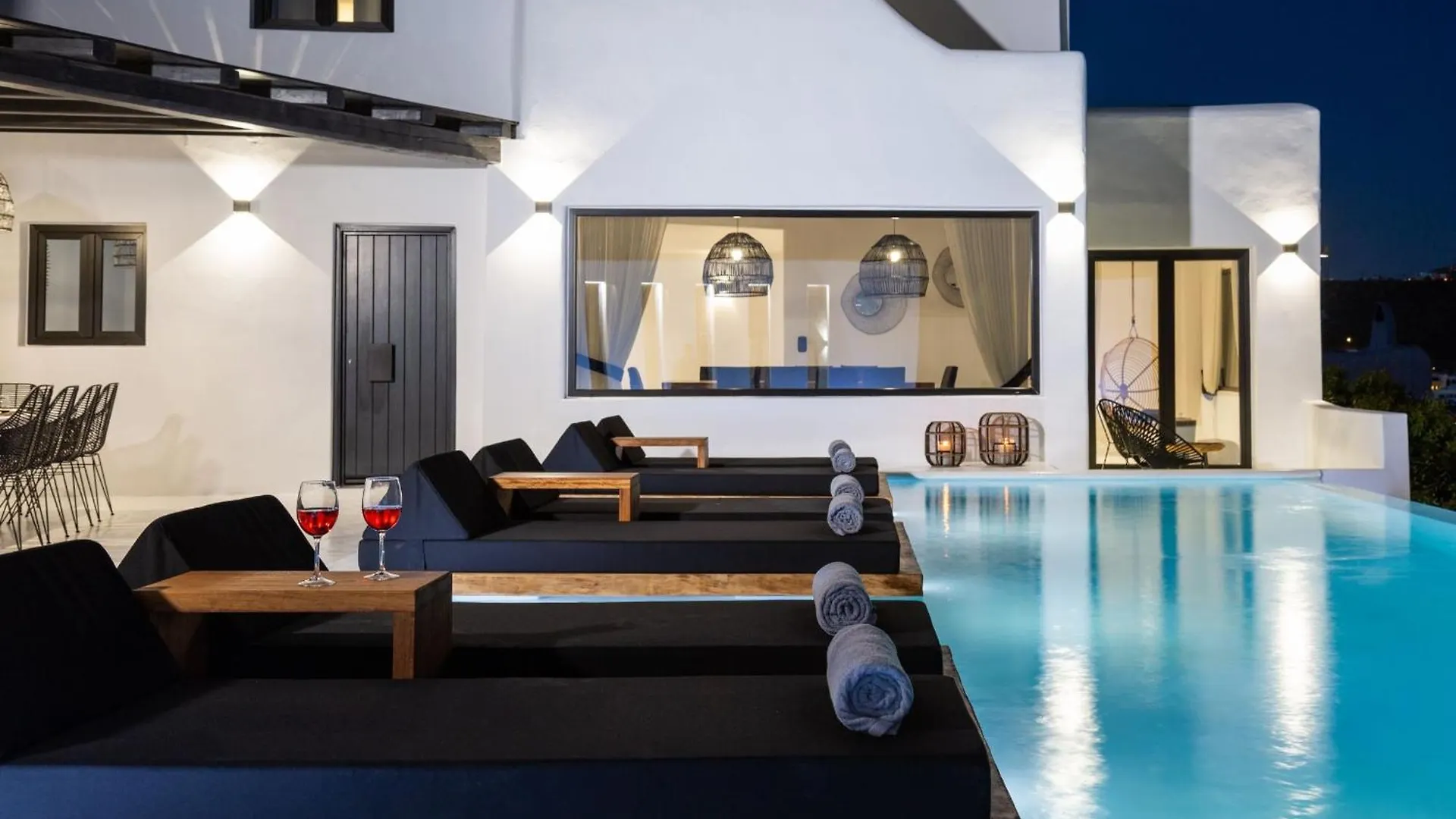 Exquisite Mykonos Villa Villa Hephaestus I 5 Bedroom Infinity Pool Outdoor Jacuzzi Psarou Psarou