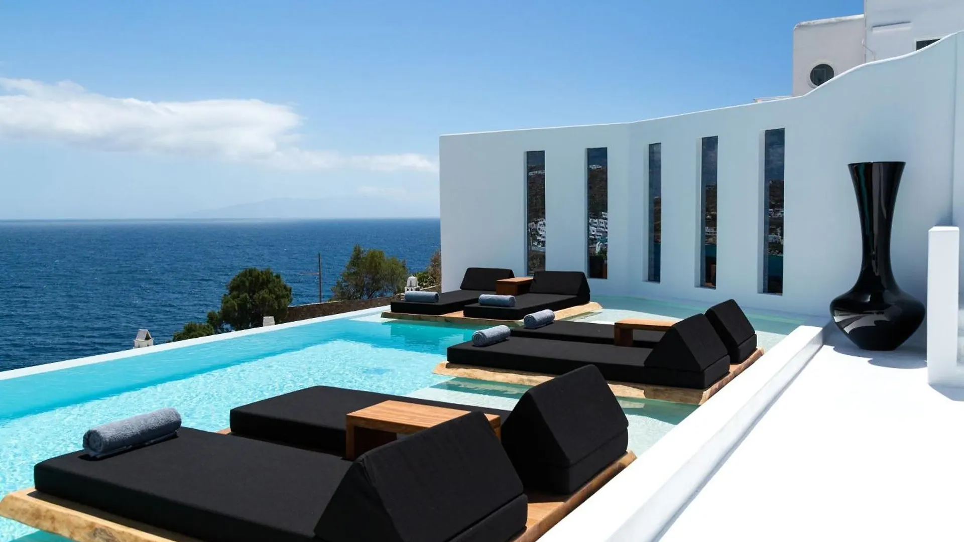 Exquisite Mykonos Villa Villa Hephaestus I 5 Bedroom Infinity Pool Outdoor Jacuzzi Psarou Psarou