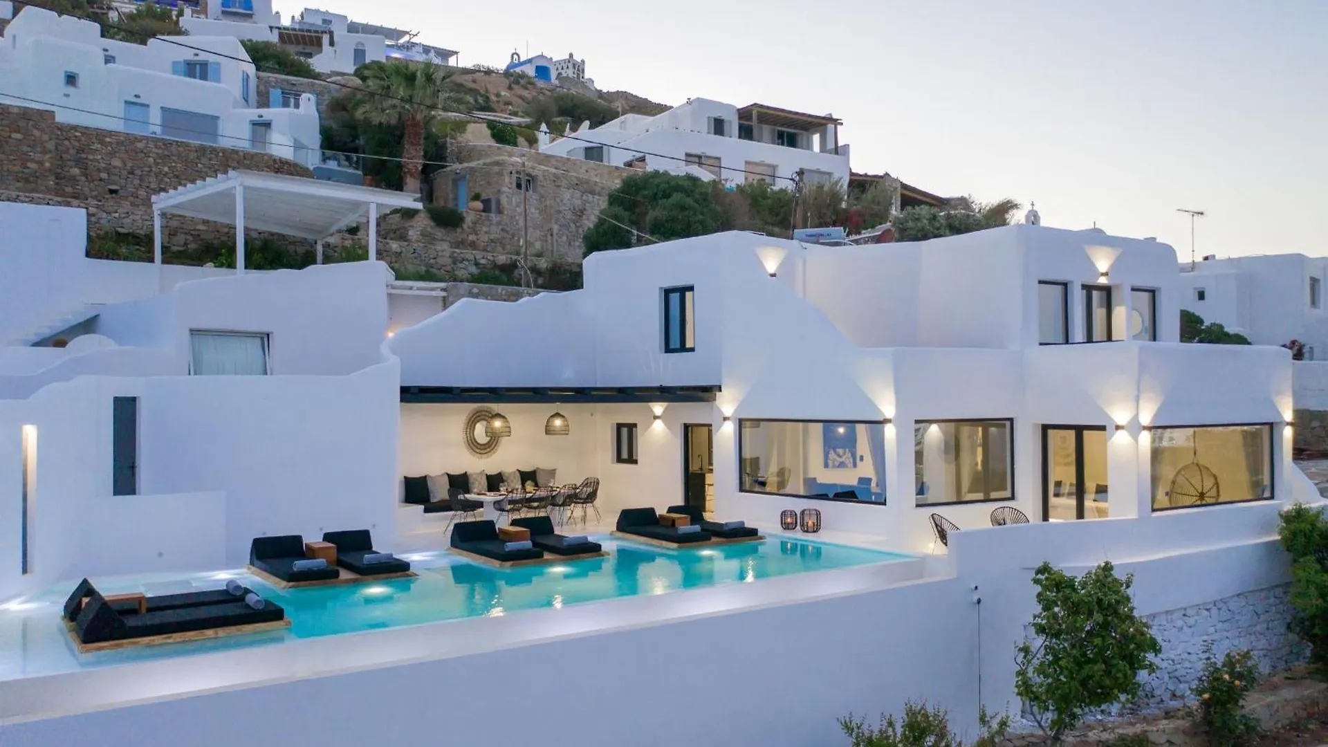 Exquisite Mykonos Villa Villa Hephaestus I 5 Bedroom Infinity Pool Outdoor Jacuzzi Psarou Psarou